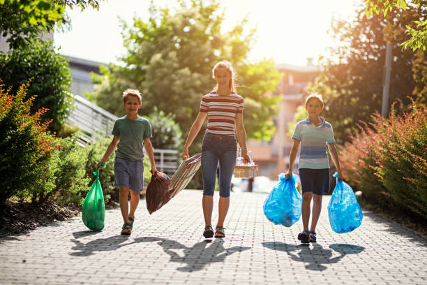 Best Yard Waste Removal  in Navarre Beach, FL