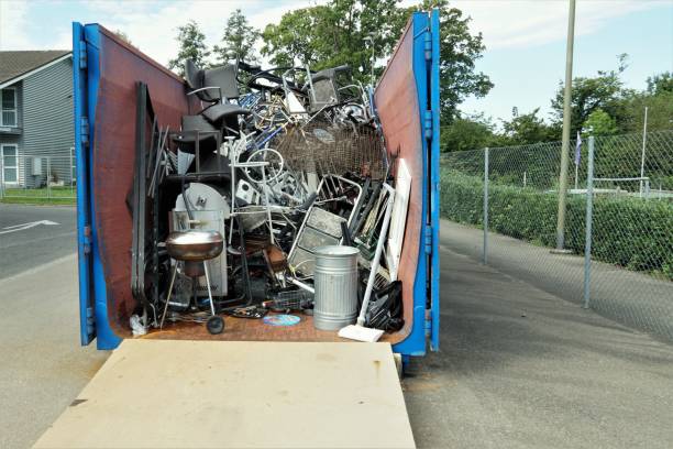 Best Junk Hauling Services  in Navarre Beach, FL